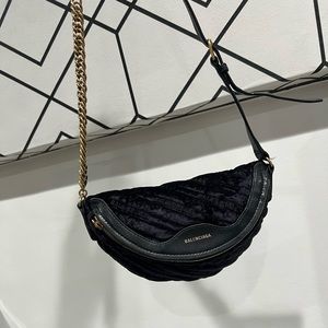 BALENCIAGA crossbody